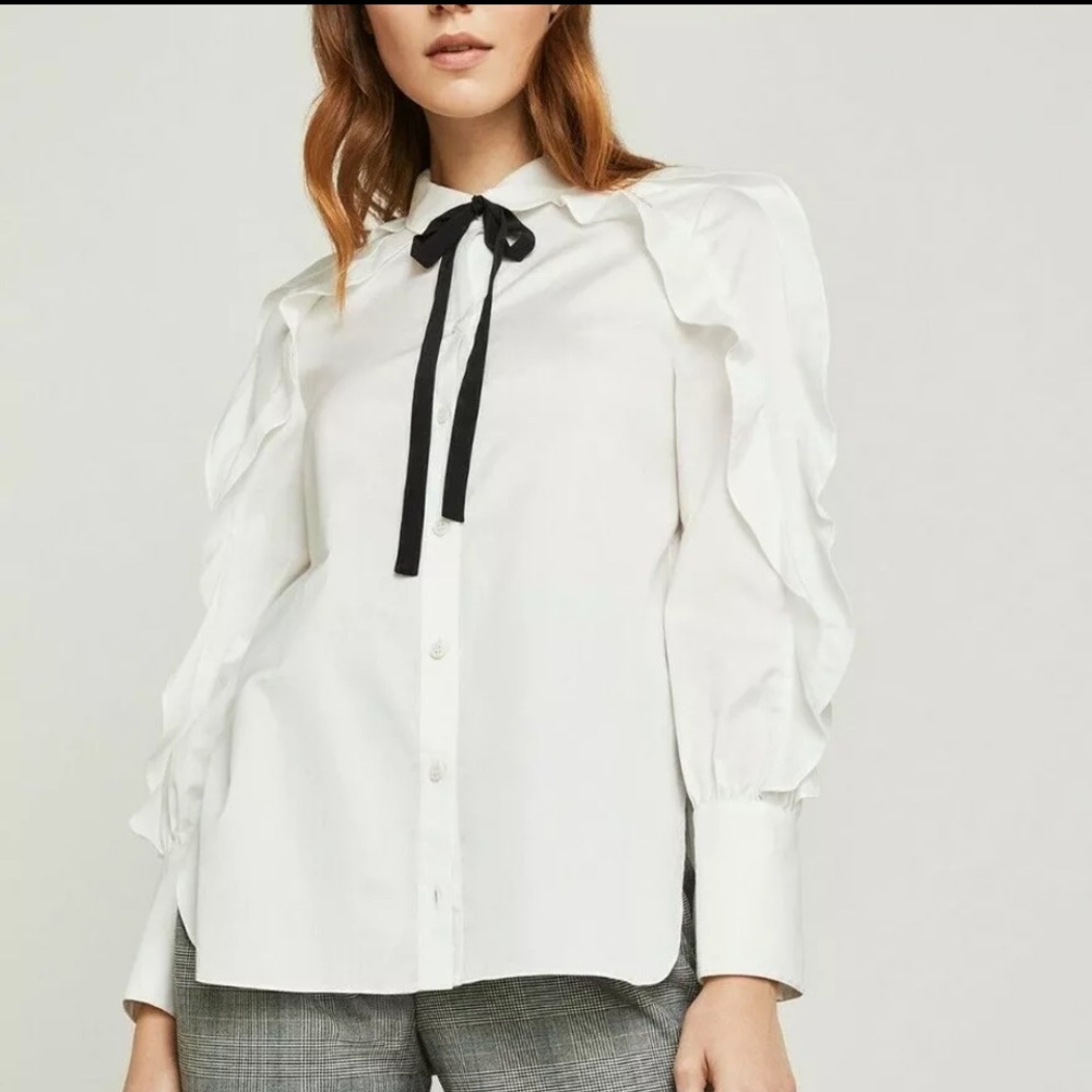 BCBGMAXAZRIA white crisp cotton blouse shirt  ruffle sleeves size S
